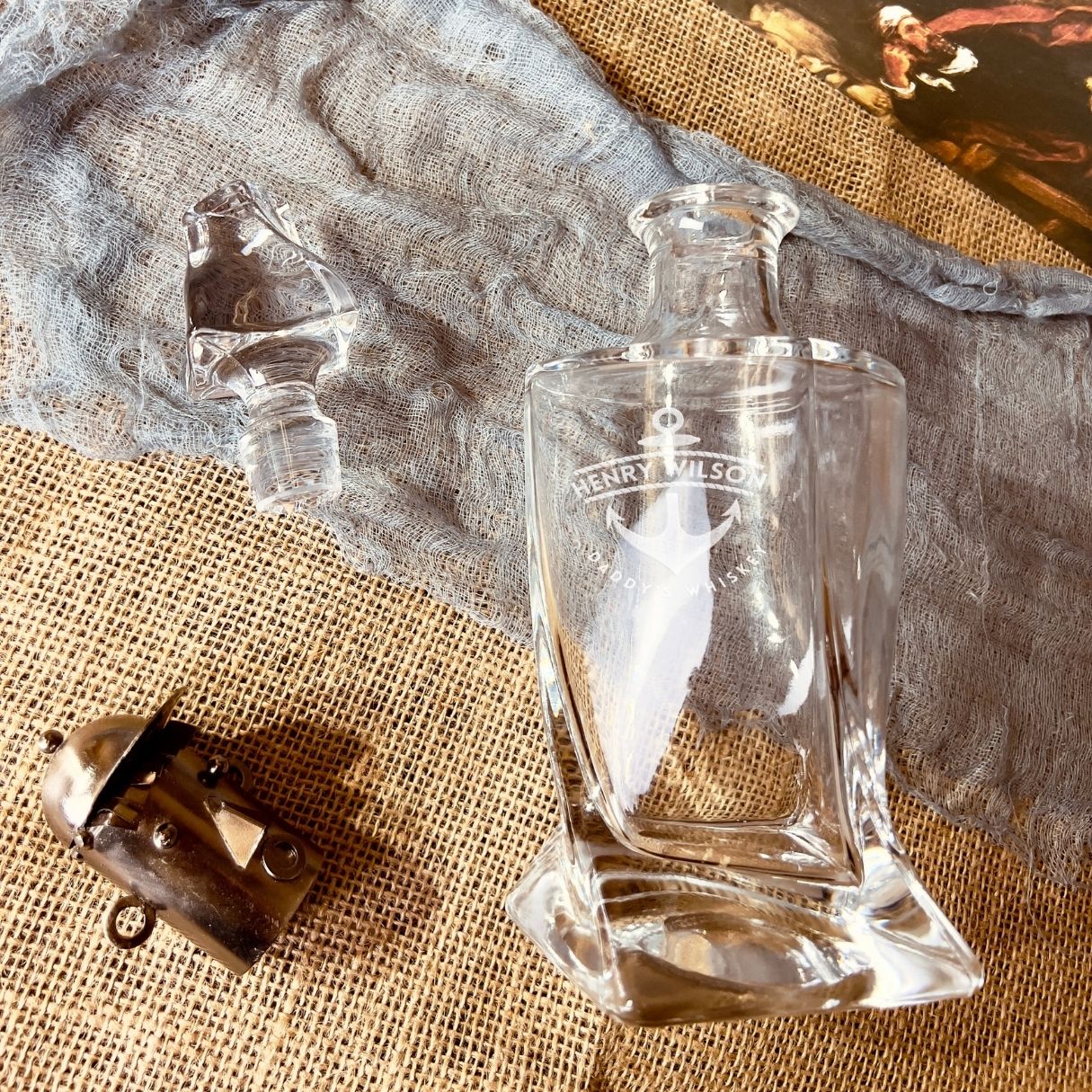Engraved Twisted 800ml Whiskey Decanter