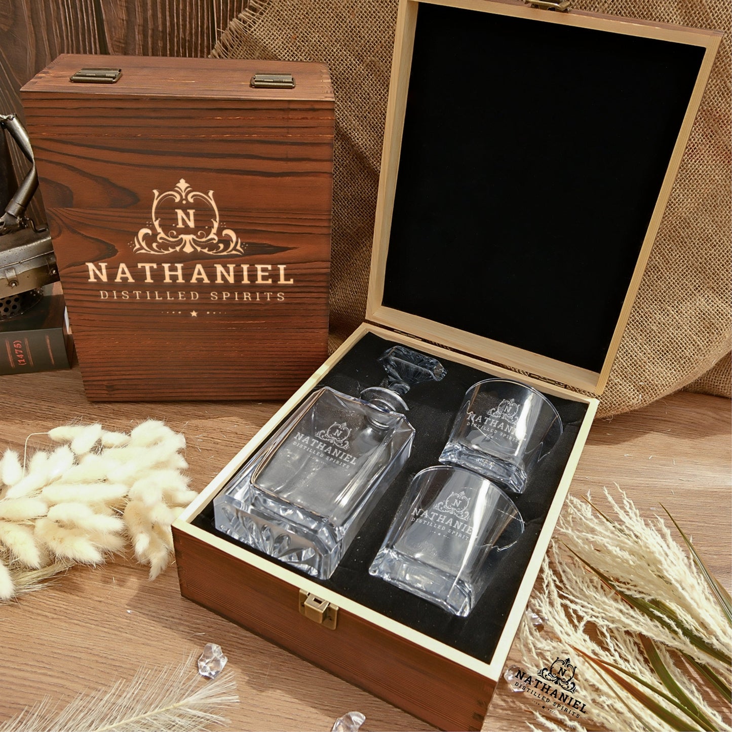 Engraved Star Base Whiskey Decanter with 2 Scotch Glasses Set in Wooden Gift Box